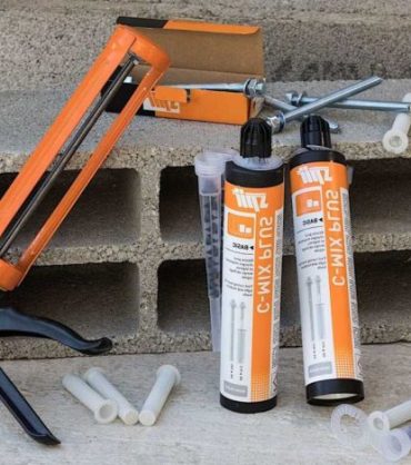 Faire-un-scellement-chimique.jpg Faire-un-scellement-chimique.jpg